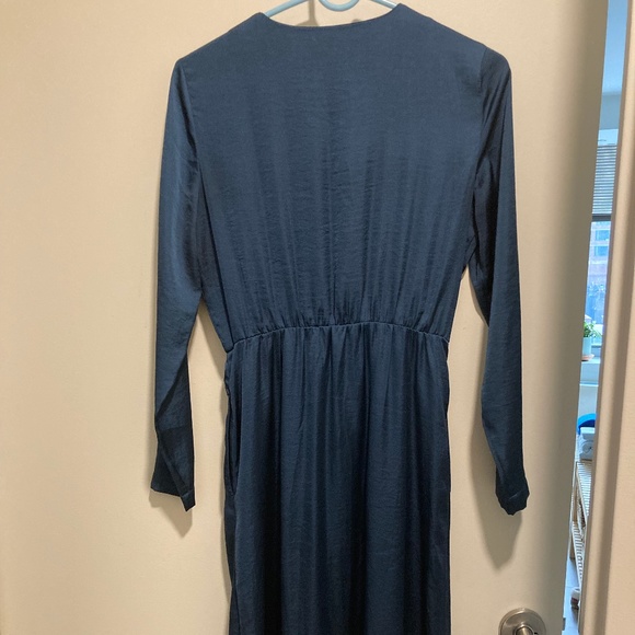 Brass Blue Long Sleeved Dress - Picture 2 of 3